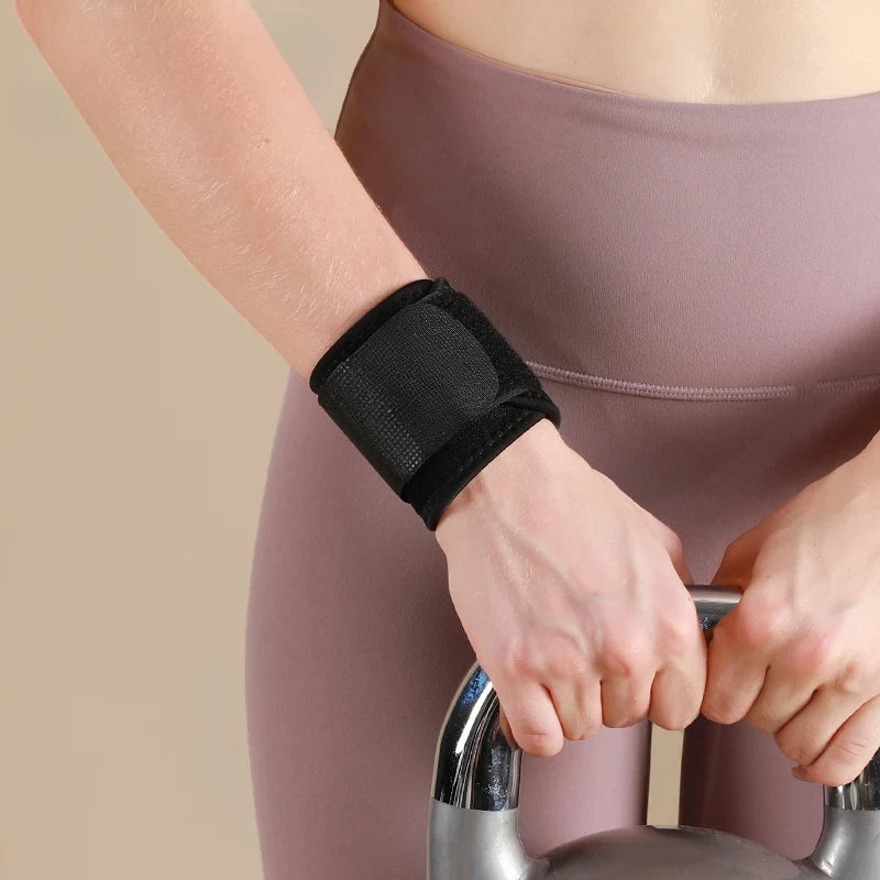 PowerGrip Pro™ - Maximale Stabilität beim Training